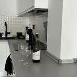 A Top-floor Modern Located 100 Meters From The * Fuengirola