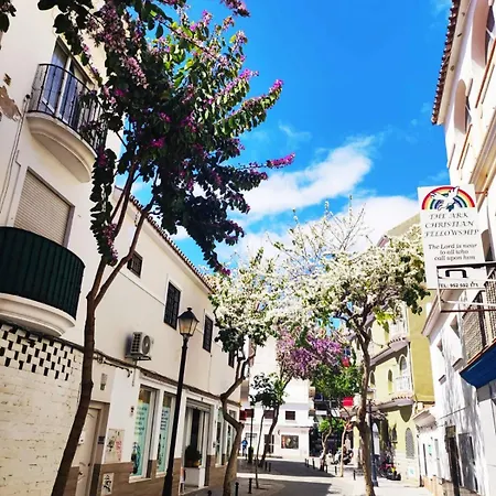 Appartement A Top-floor Modern Located 100 Meters From The *