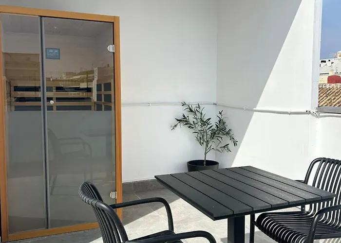 Apartment A Top-floor Modern Located 100 Meters From The Fuengirola