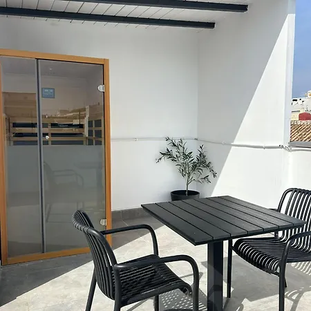 Apartment A Top-floor Modern Located 100 Meters From The Fuengirola